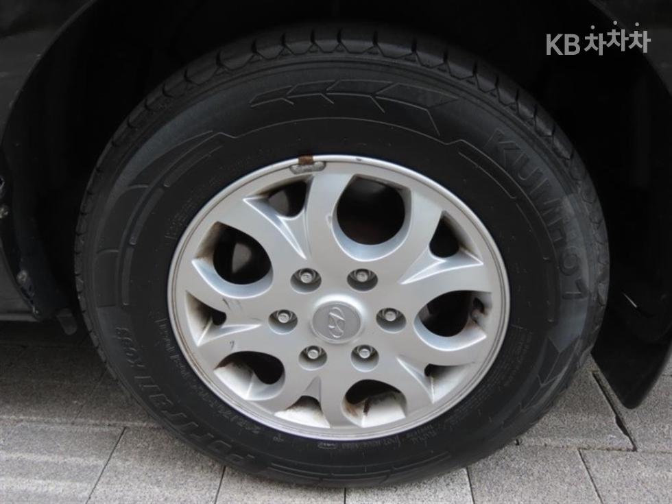 Hyundai Starex — miniaturë 17