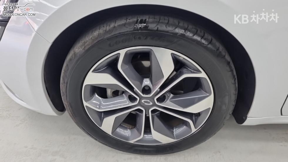 Renault Samsung SM6 — miniaturë 6