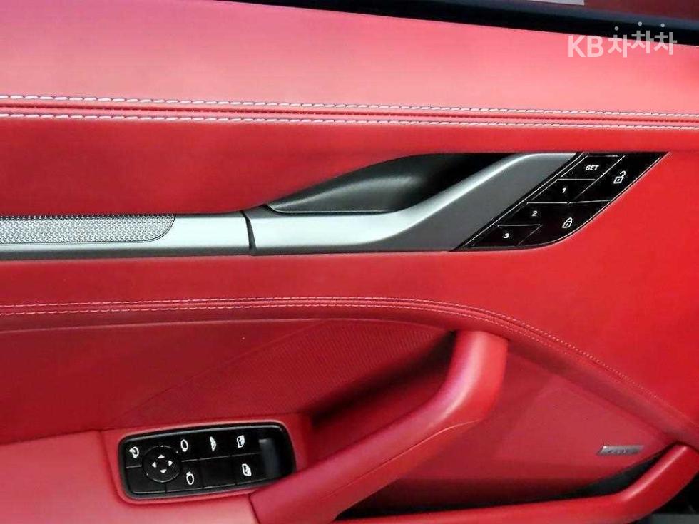 Porsche 911 — miniaturë 16