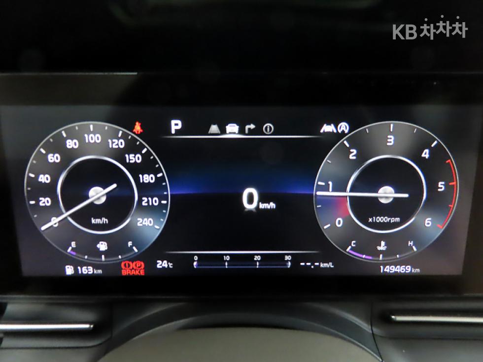 Kia Carnival — miniaturë 8