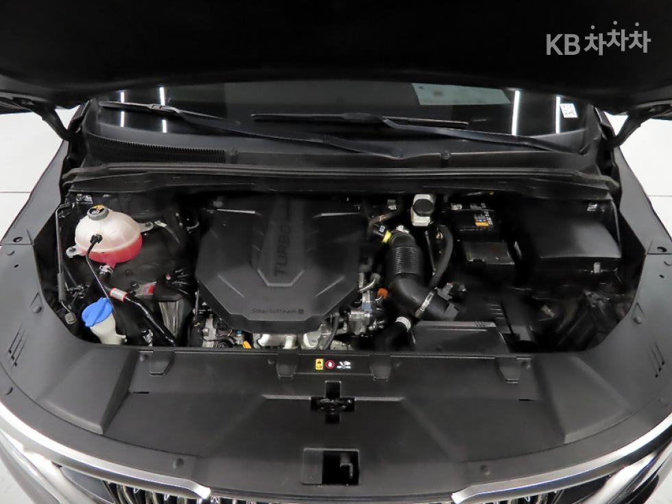 Kia Carnival — miniaturë 19