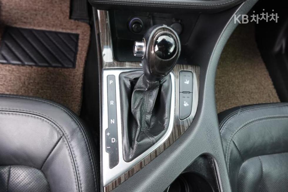 Kia K5 — miniaturë 7