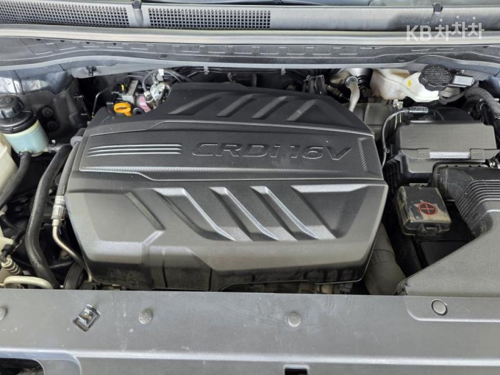 Kia Carnival — miniaturë 10