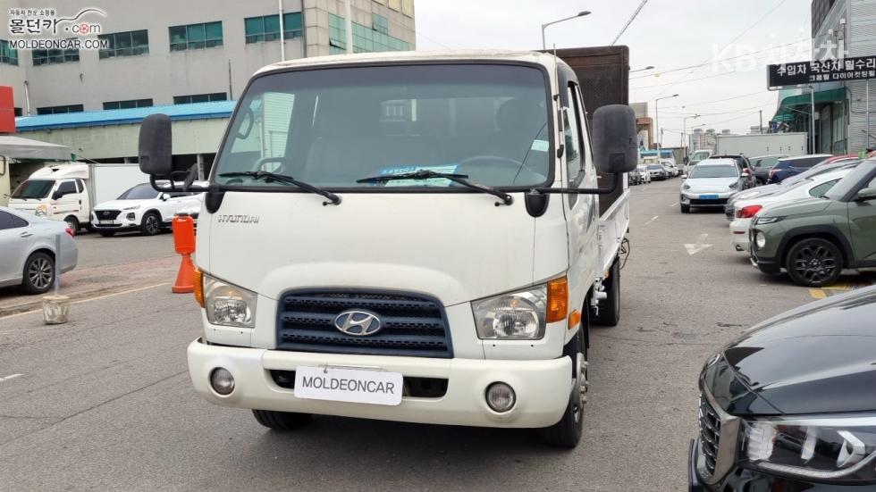 Hyundai E-Mighty