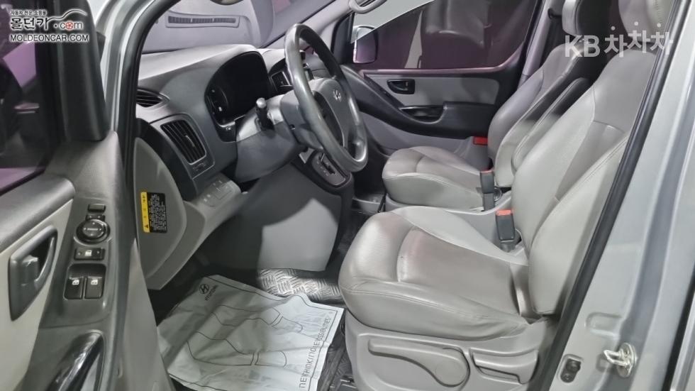Hyundai Starex — miniaturë 9