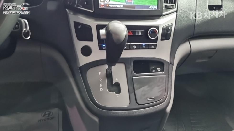 Hyundai Starex — miniaturë 14