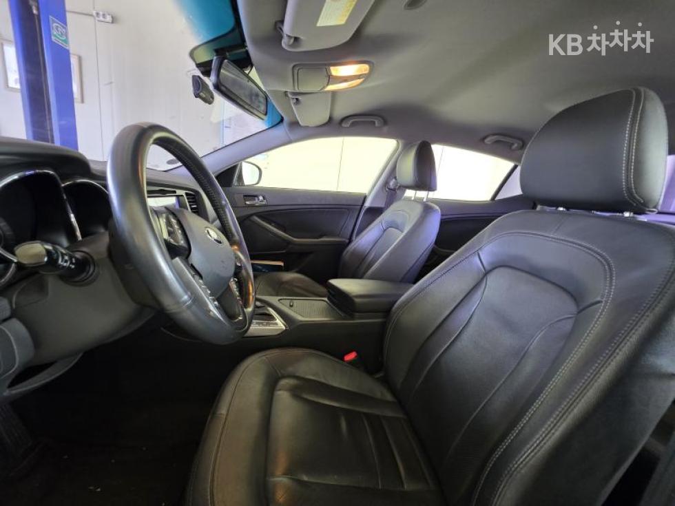 Kia K5 — miniaturë 5