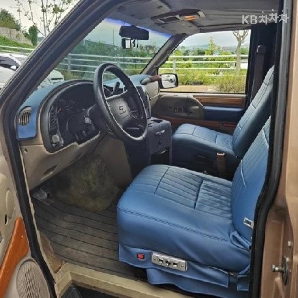Chevrolet Astro — miniaturë 6