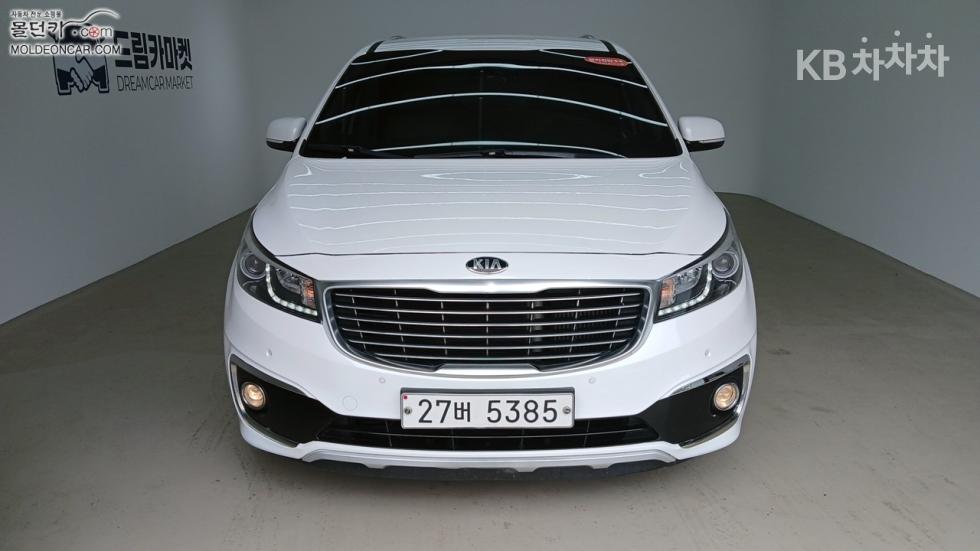 Kia Carnival — miniaturë 3
