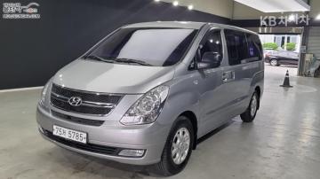 Hyundai Starex 12인승 왜건 CVX — foto 1