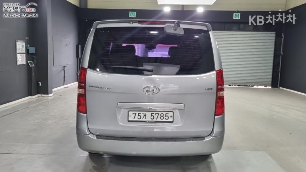 Hyundai Starex — miniaturë 4