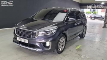 Kia Carnival 9인승 2.2 디젤 — foto 1