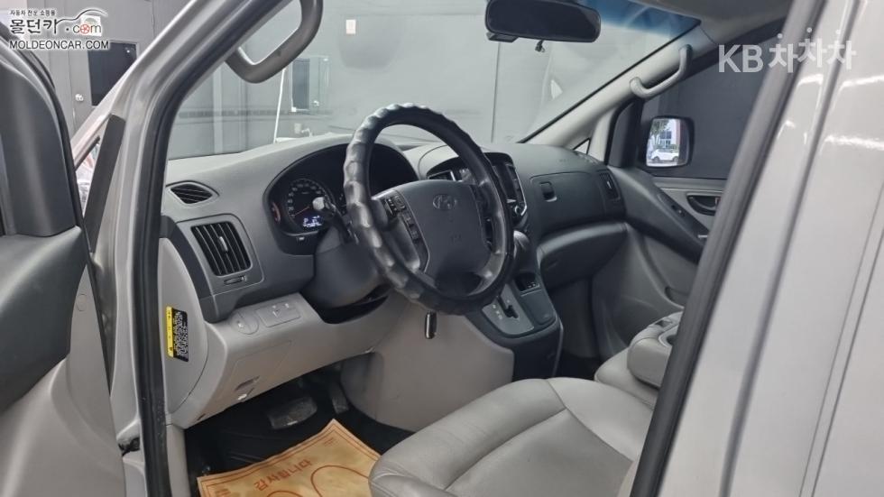 Hyundai Starex — miniaturë 7