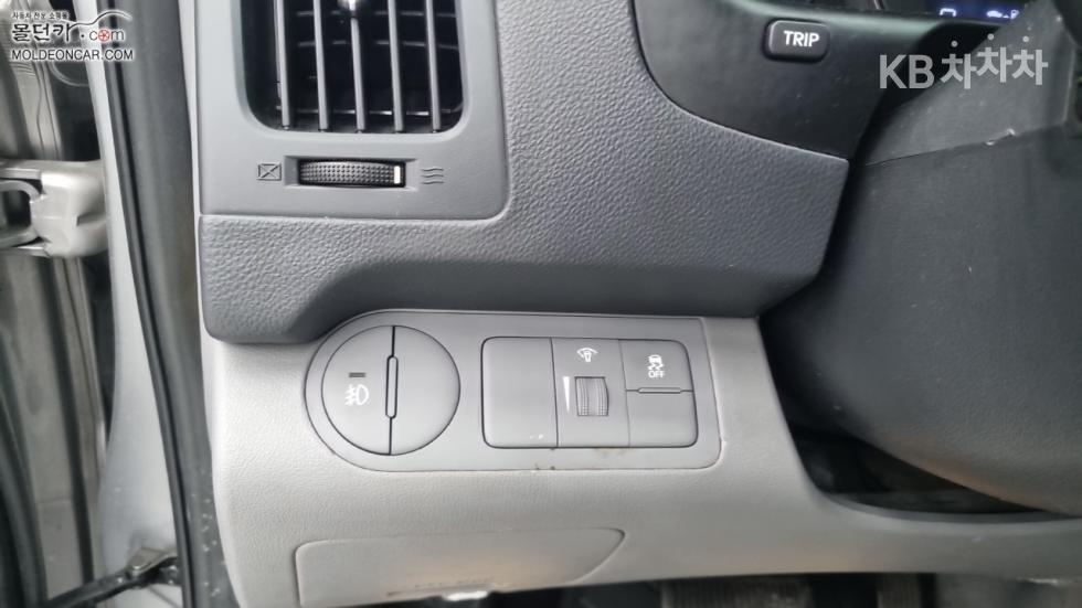 Hyundai Starex — miniaturë 15