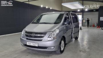 Hyundai Starex 5인승 밴 CVX — foto 1