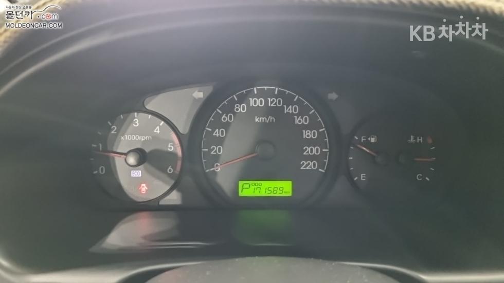 Hyundai Starex — miniaturë 5