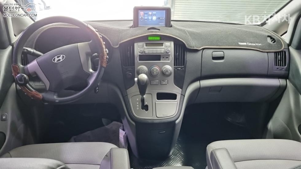 Hyundai Starex — miniaturë 7