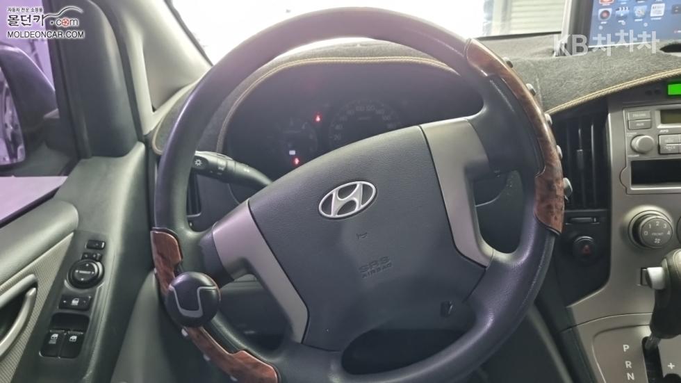 Hyundai Starex — miniaturë 11