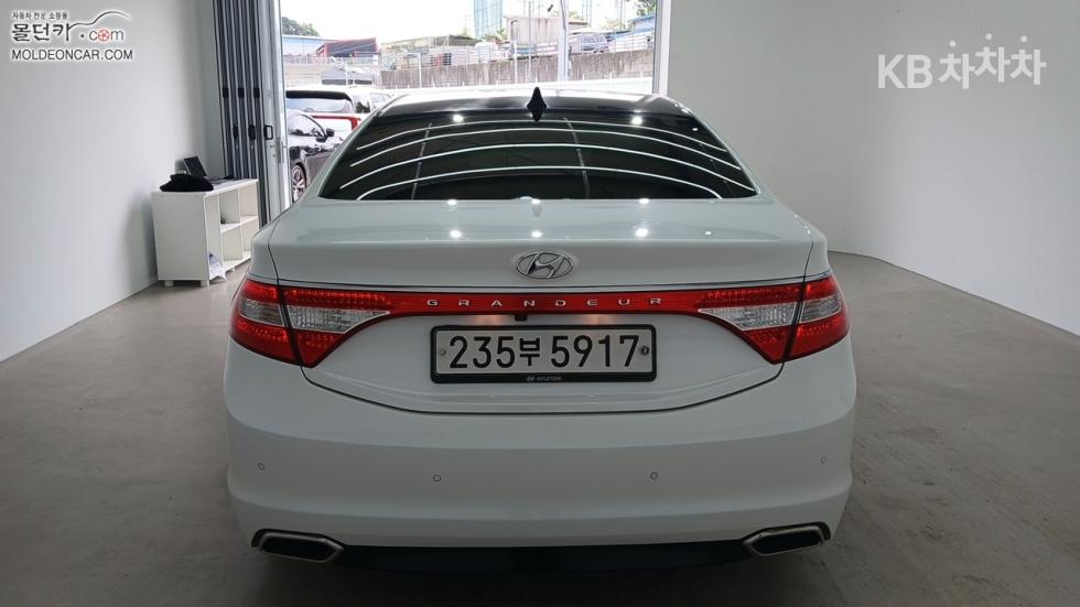 Hyundai Grandeur — miniaturë 4