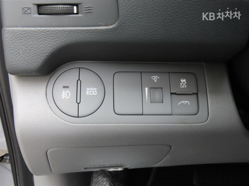 Hyundai Starex — miniaturë 11