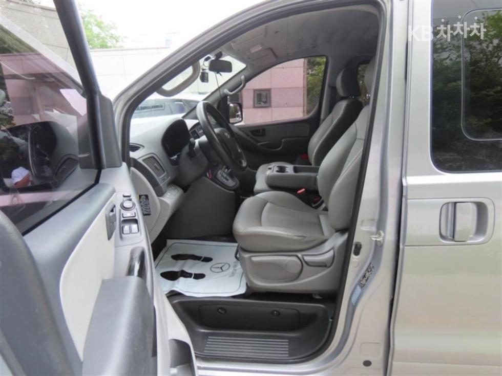 Hyundai Starex — miniaturë 13