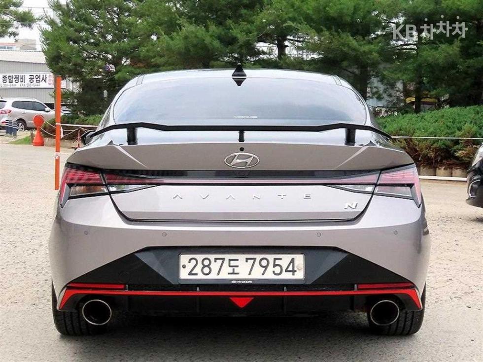 Hyundai Avante — miniaturë 4