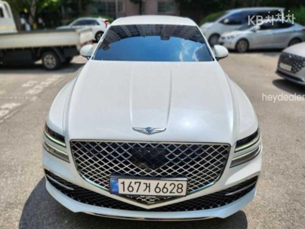 Genesis G80 — miniaturë 2