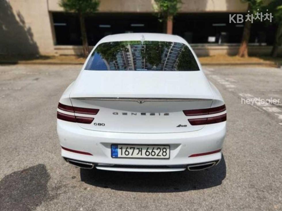 Genesis G80 — miniaturë 3