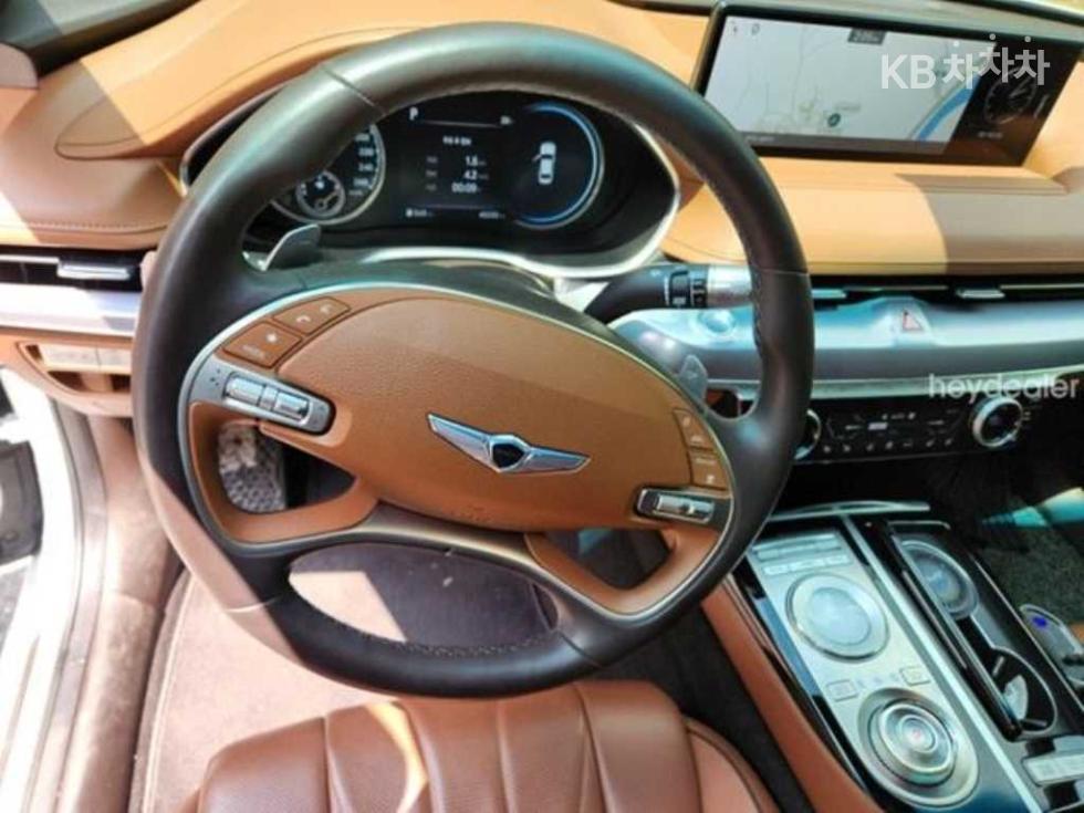 Genesis G80 — miniaturë 10