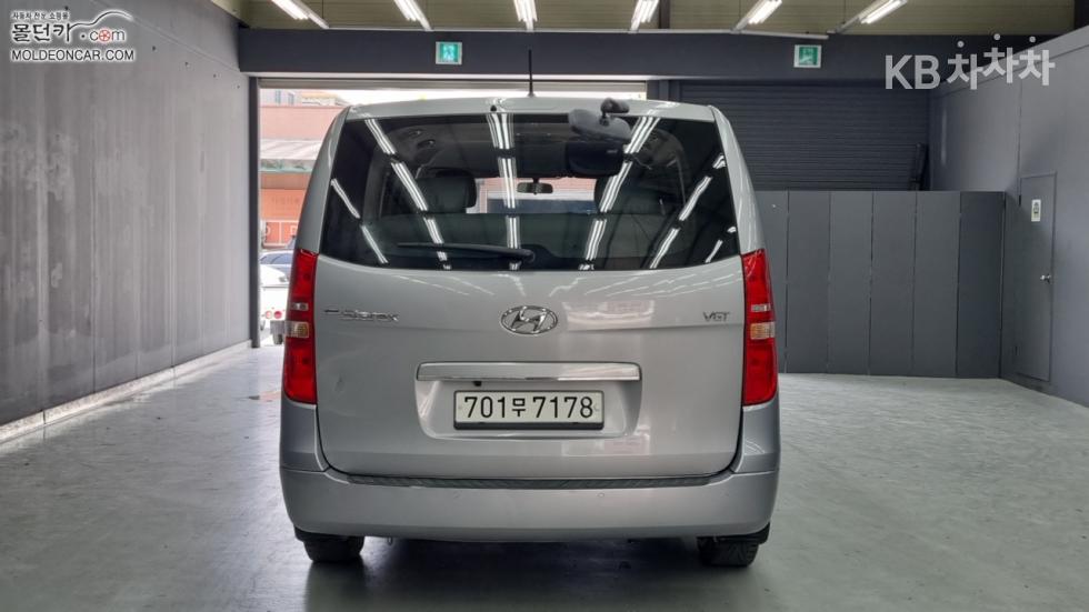 Hyundai Starex — miniaturë 4