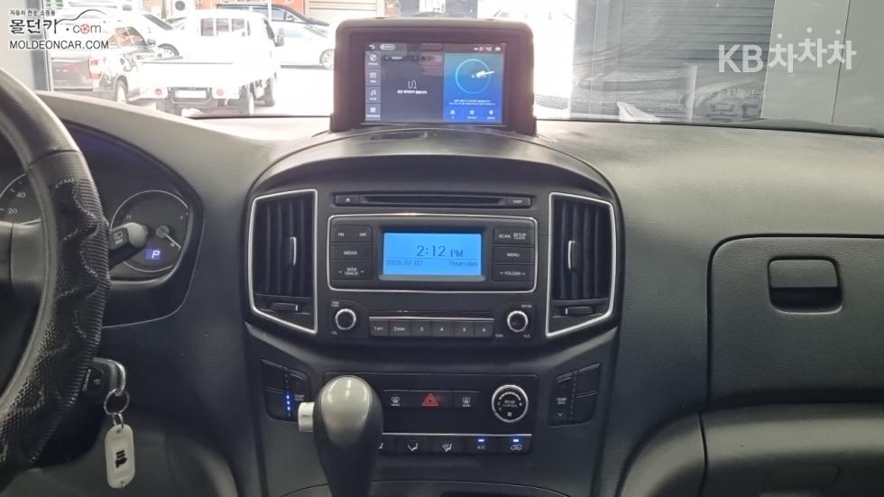 Hyundai Starex — miniaturë 12