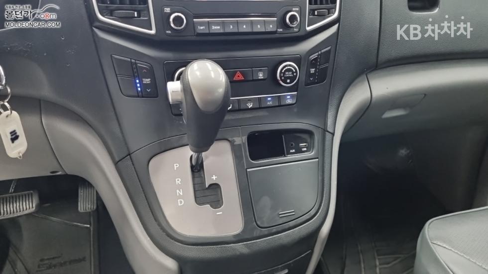 Hyundai Starex — miniaturë 14