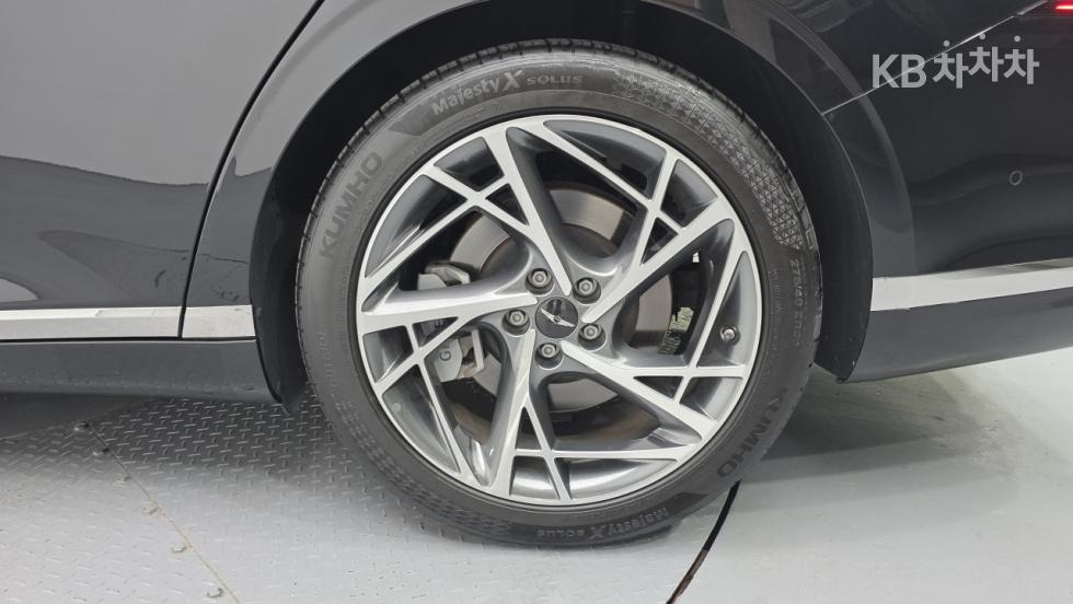 2022 Genesis G90(RS4) photo