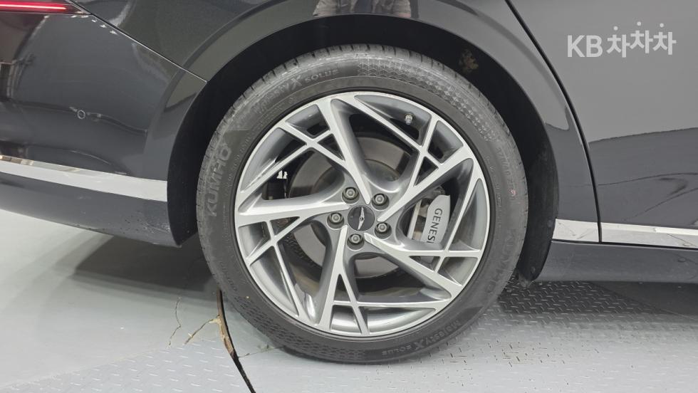 2022 Genesis G90(RS4) photo