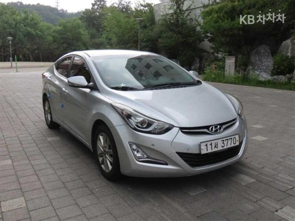 Hyundai Avante — miniaturë 2