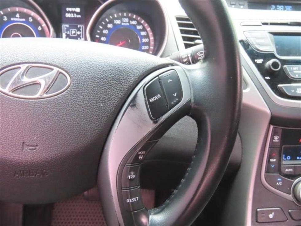 Hyundai Avante — miniaturë 10