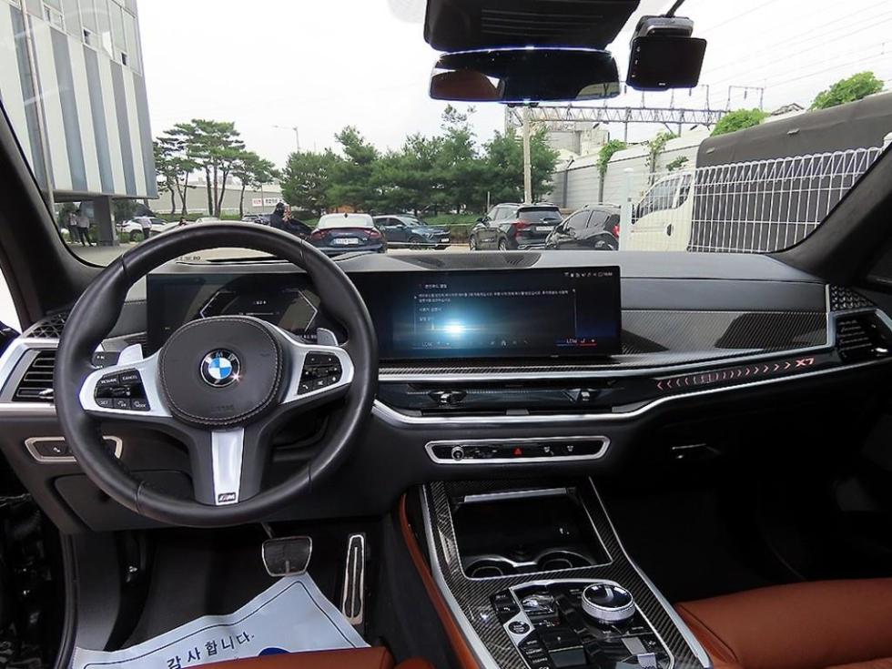 BMW X7 — miniaturë 7