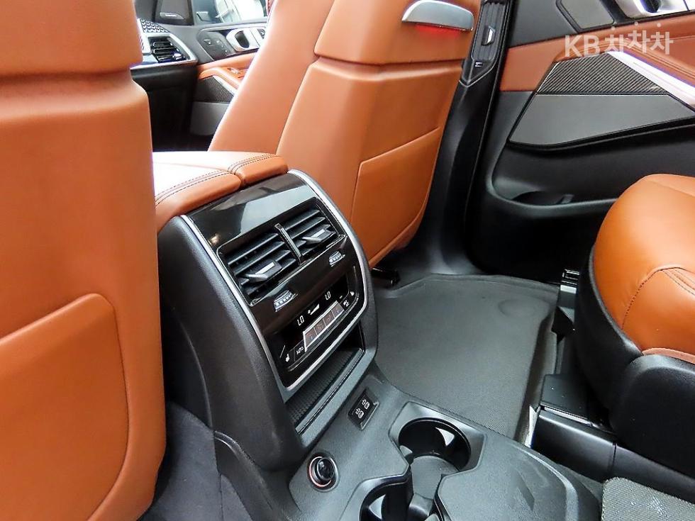 BMW X7 — miniaturë 16
