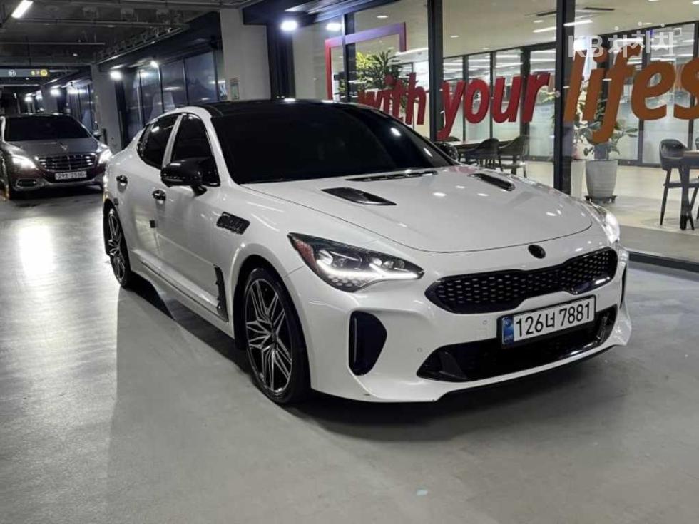 Kia Stinger