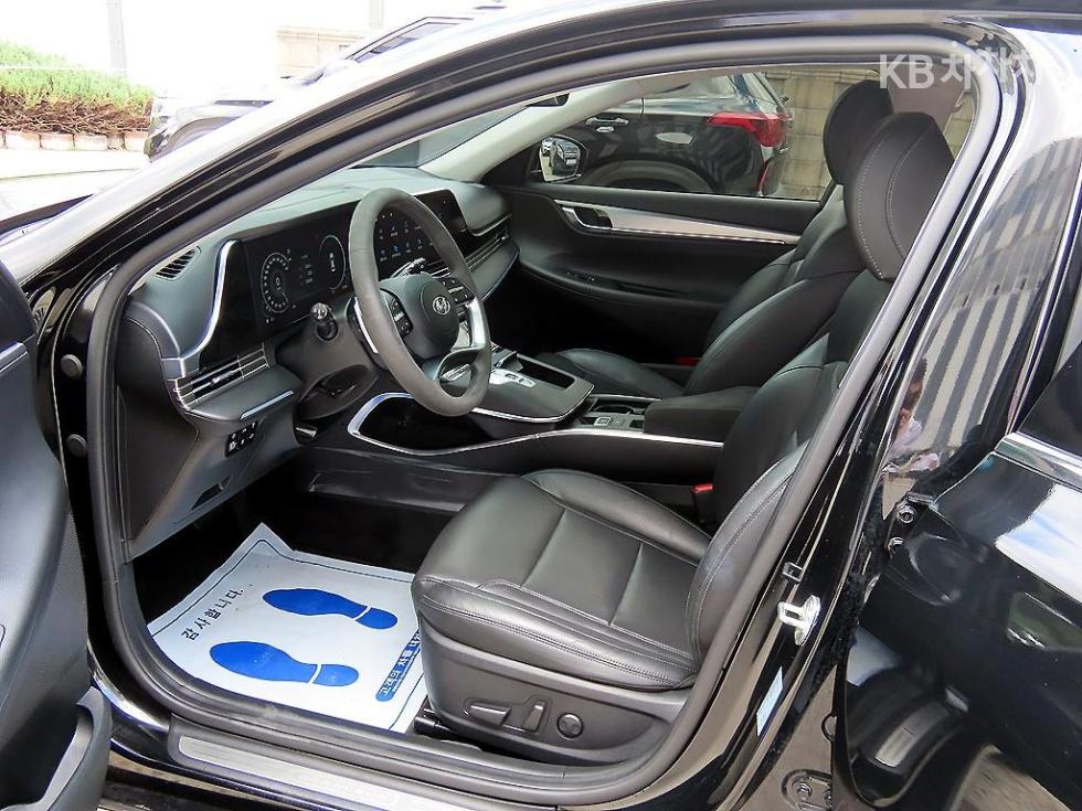 2022 Hyundai Used Car photo