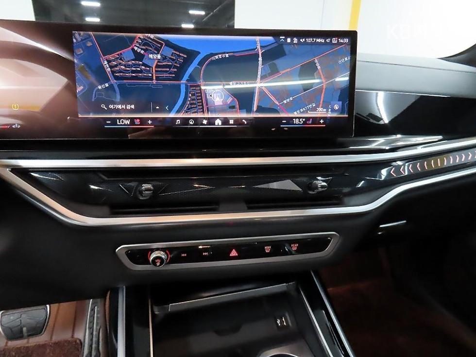 BMW X7 — miniaturë 14