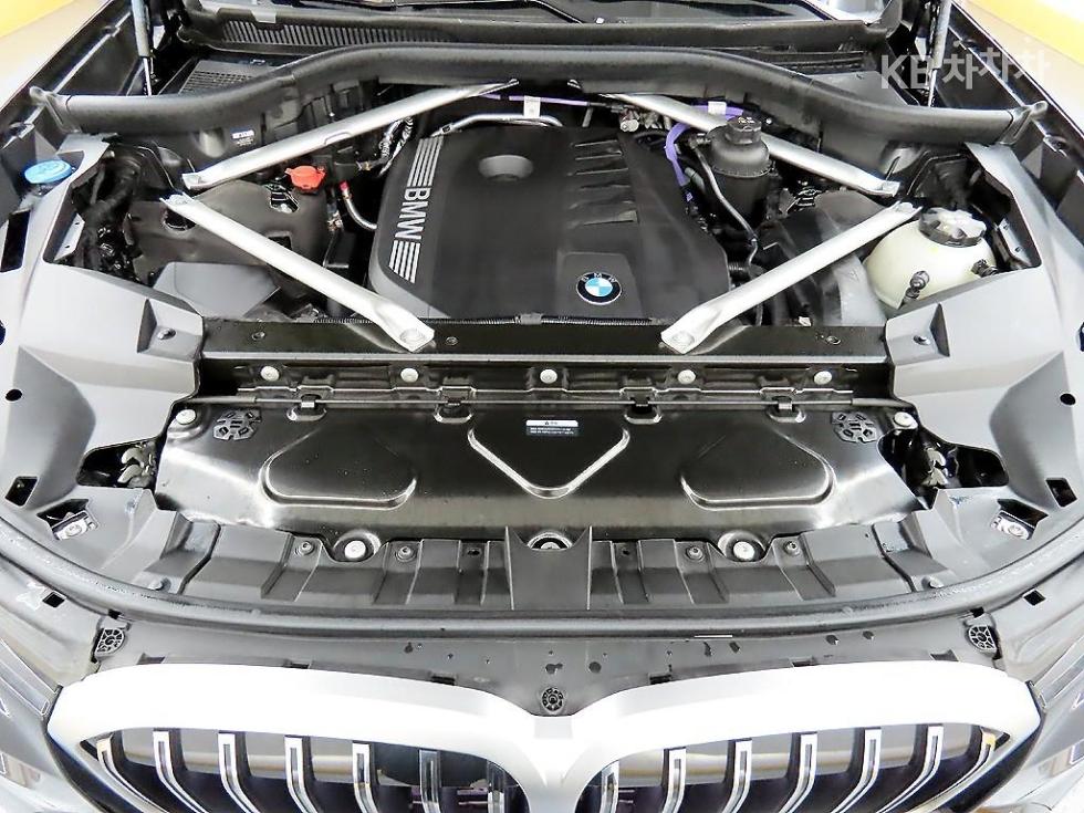 BMW X7 — miniaturë 19