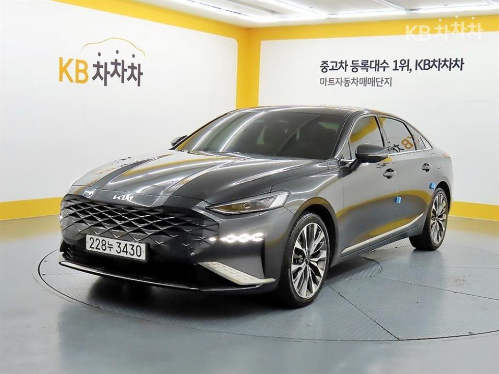 Kia K8 — miniaturë 2