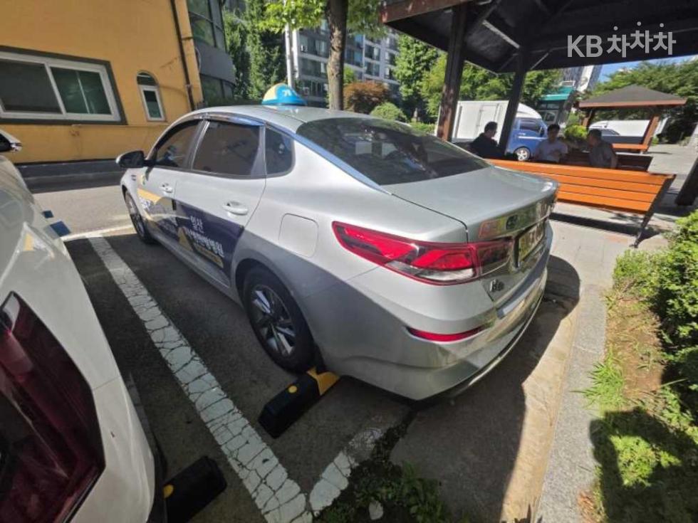 Kia K5 — miniaturë 5