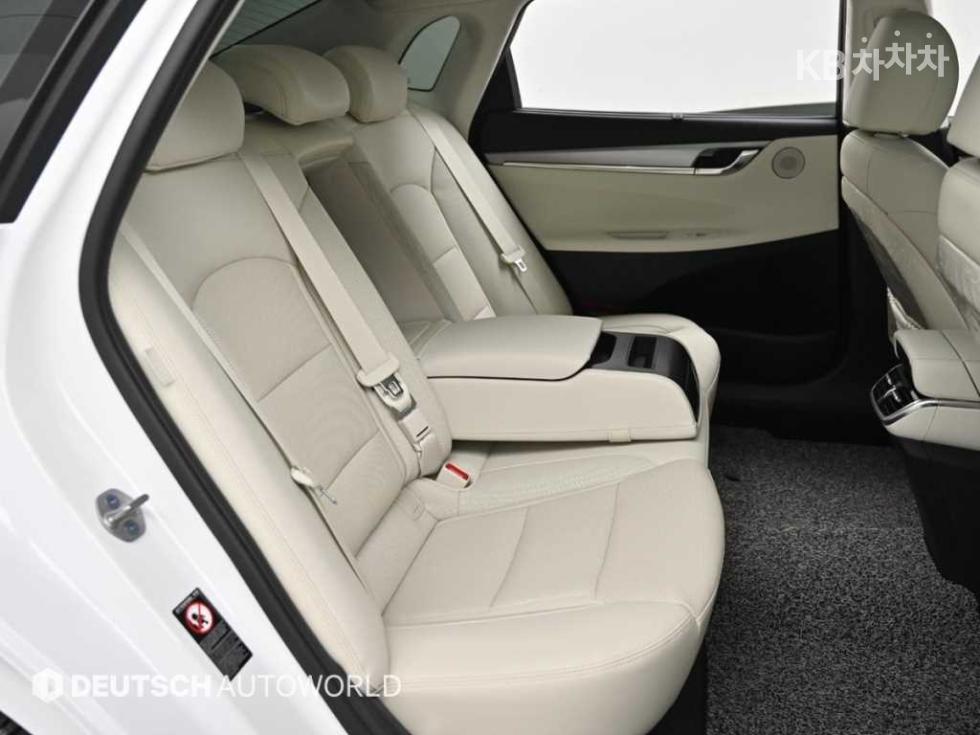 Hyundai Grandeur — miniaturë 12