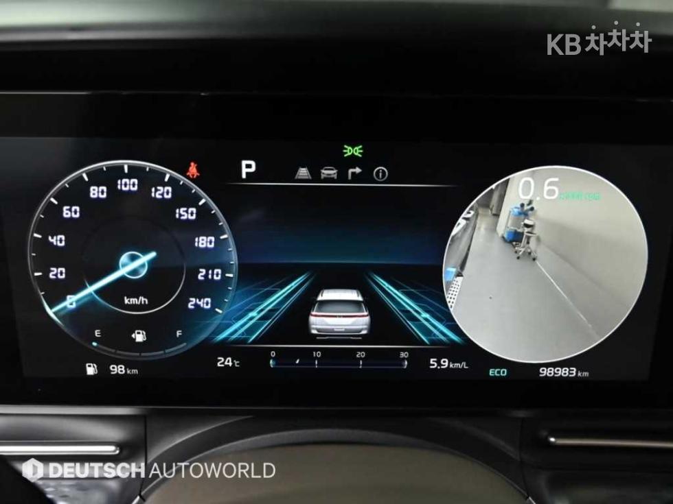 Kia Carnival — miniaturë 8