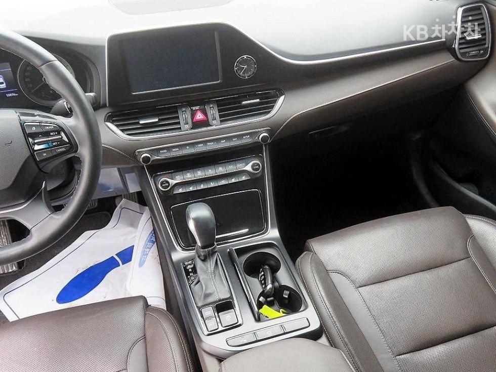 Hyundai Grandeur — miniaturë 12