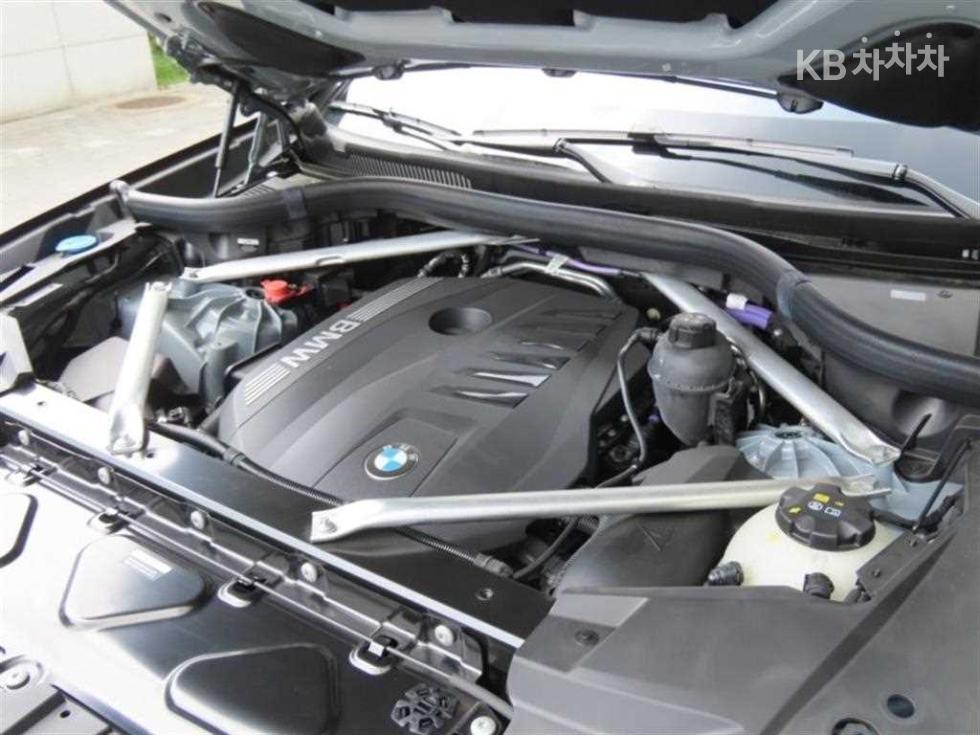 BMW X6 — miniaturë 20