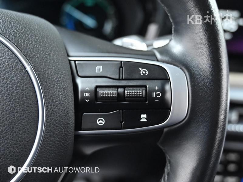 Kia K5 — miniaturë 8