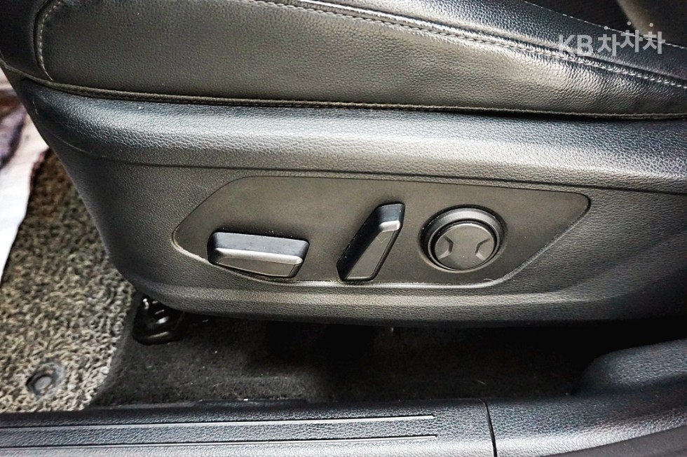 Kia Sportage — miniaturë 18